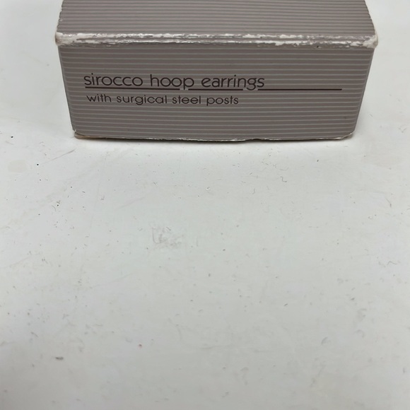 New in box Vintage 1988 earrings surgical steel posts. Sirocco hoops. - Picture 2 of 3